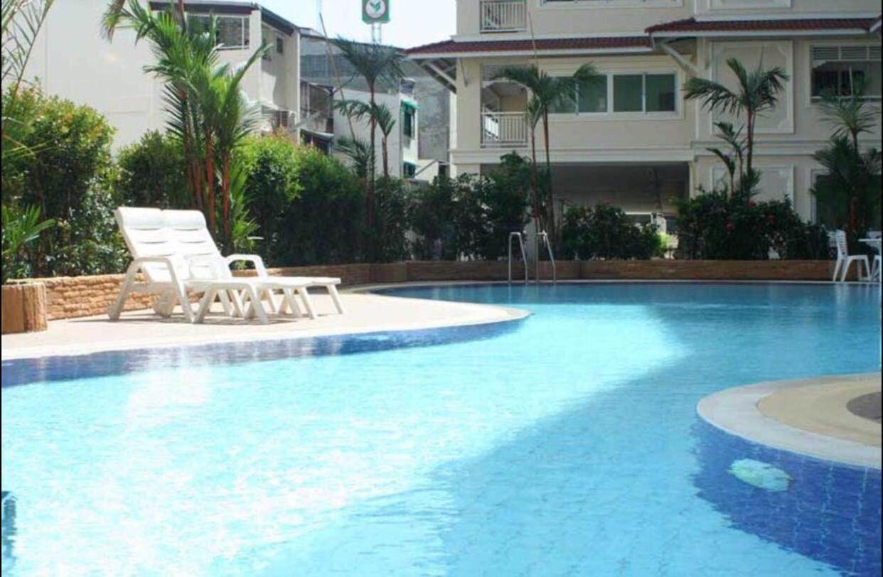 Baan Klang Condo Hotel HHQ Exterior photo